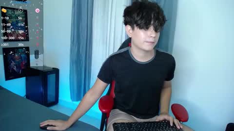 andy online show from December 29, 2:38 am