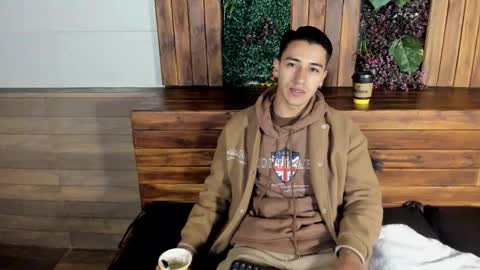 Andy Joy  online show from February 26, 10:25 am