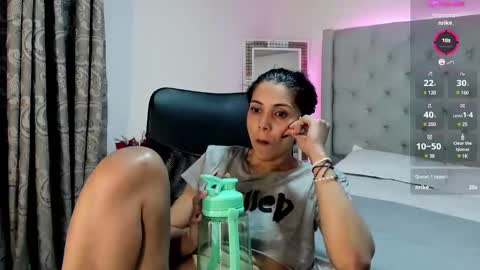 Andrea online show from December 21, 6:34 pm