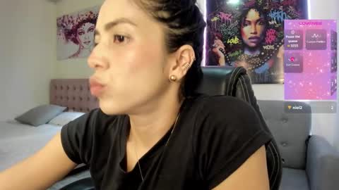 Andrea online show from November 21, 9:02 pm