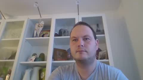 Snapshot of andypsilon88 chatting on December 9, 9:06 am ShortyfromS online show from December 9, 9:06 am