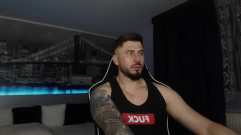 Magic Andy online show from January 19, 1:32 am