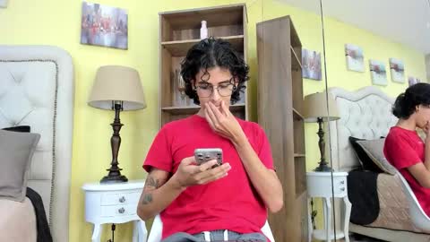 andyxibrat online show from December 19, 7:10 pm