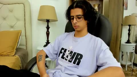 andyxibrat online show from January 13, 7:30 pm