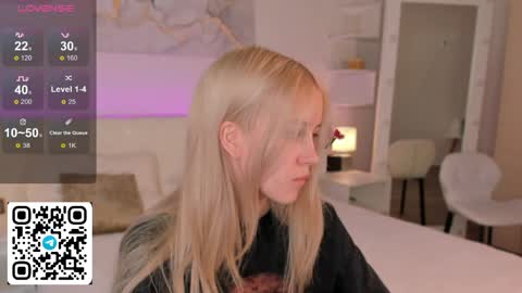 Anelly online show from April 12, 10:20 am