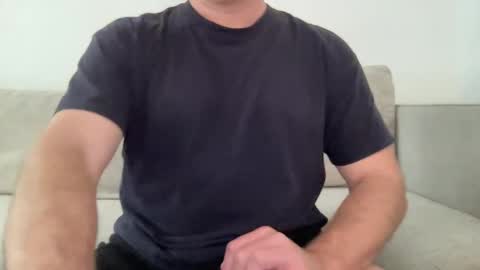 anewsummer online show from November 23, 10:09 pm