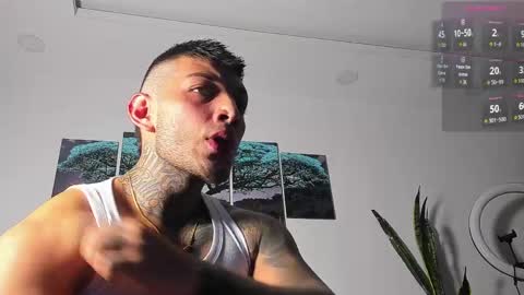 Angel online show from April 26, 2:31 am