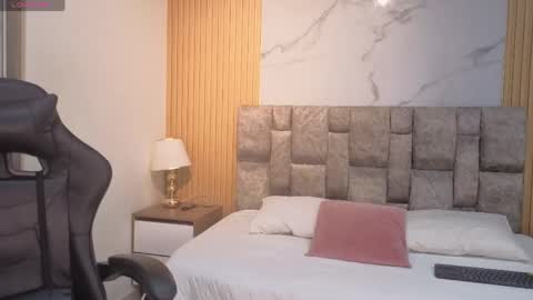 angel__kiss online show from May 31, 12:56 pm