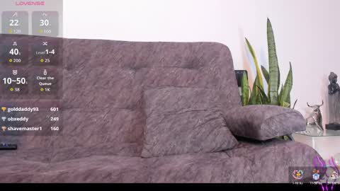 Angel online show from April 13, 8:42 am