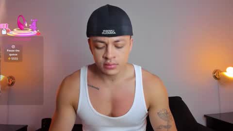 Angel Cuervo online show from November 13, 12:37 pm