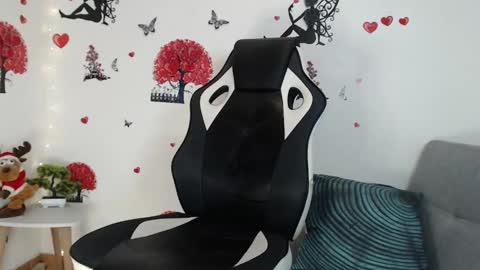 Angel Curl online show from February 4, 4:37 am