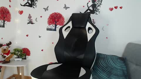 Angel Curl online show from February 9, 1:44 am