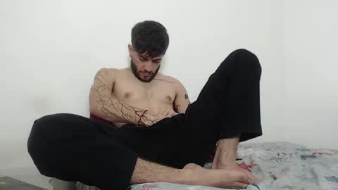 Snapshot of angel_damons_ chatting on October 29, 6:31 pm Angel Damons online show from October 29, 6:31 pm