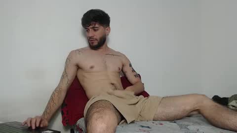 Snapshot of angel_damons_ chatting on December 5, 5:09 pm Angel Damons online show from December 5, 5:09 pm