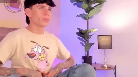 Snapshot of angel_eros_ chatting on February 27, 5:29 am Angel online show from February 27, 5:29 am