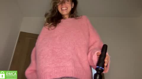 Greetings  Jess online show from November 9, 1:09 pm