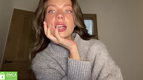 Greetings  Jess online show from November 12, 12:27 pm