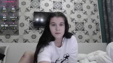 Angel online show from November 12, 4:40 pm