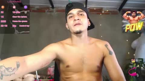 Snapshot of angel_latinboy chatting on June 22, 3:31 pm Angel online show from June 22, 3:31 pm