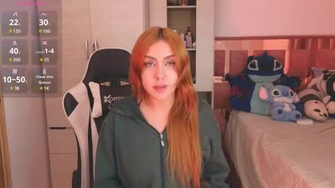 Snapshot of angel_lusst chatting on March 1, 6:35 am angeline online show from March 1, 6:35 am