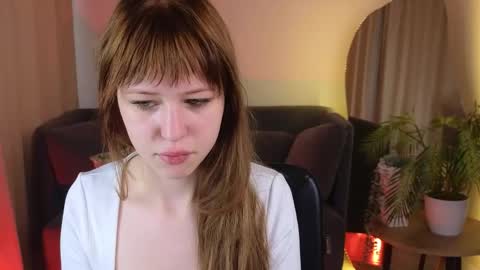 Mary online show from June 7, 11:03 am