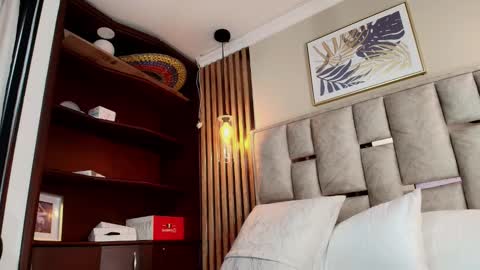 Nicolle  online show from September 16, 11:33 am