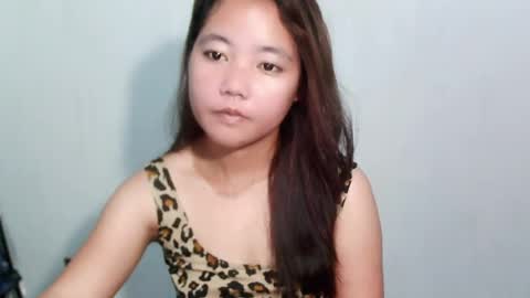 Snapshot of angel_piecumxx chatting on July 15, 3:50 pm angel_piecumxx online show from July 15, 3:50 pm