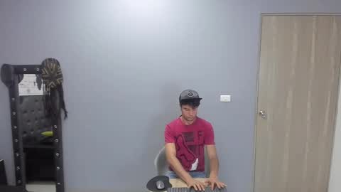 angel_schiavone online show from September 10, 12:05 pm