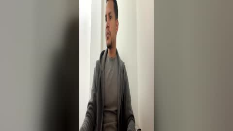 Snapshot of angel_silva_ chatting on June 26, 7:02 am Angel online show from June 26, 7:02 am