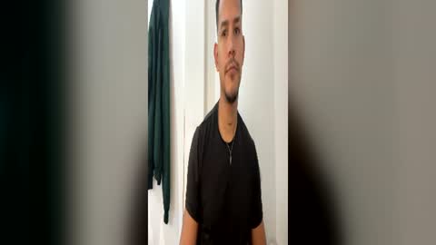 Snapshot of angel_silva_ chatting on June 27, 7:57 am Angel online show from June 27, 7:57 am
