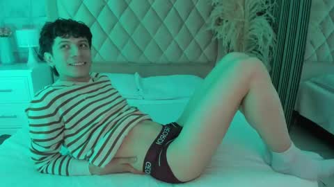 Angel online show from May 20, 4:51 am