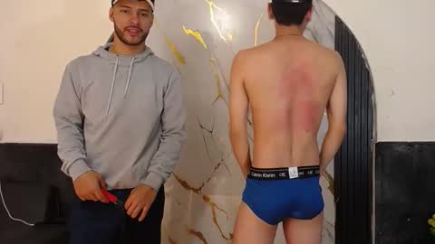 angel_villareal_ online show from February 27, 5:29 am