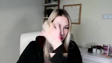 Angela online show from February 13, 6:31 am