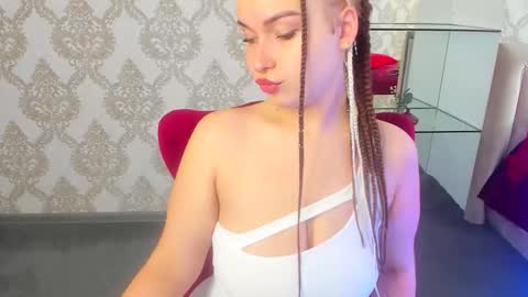 Snapshot of angela_coy chatting on September 26, 7:45 am angela_coy online show from September 26, 7:45 am