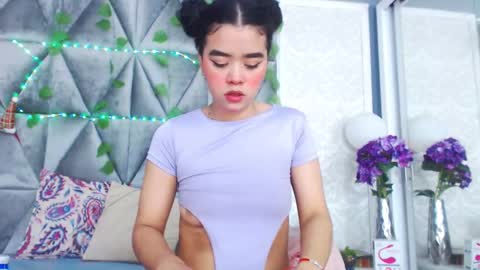 Angela online show from January 21, 1:00 pm