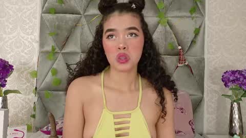 Angela online show from February 25, 1:06 pm