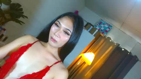 Snapshot of angela_mccollins chatting on July 28, 11:15 pm angela online show from July 28, 11:15 pm