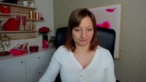 Angela online show from April 8, 5:29 am