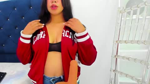 Angela online show from January 14, 7:21 pm