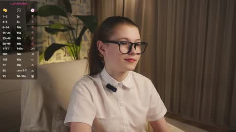 Mary online show from April 3, 12:25 pm