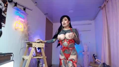 Angela Cianuro online show from March 14, 2:17 am