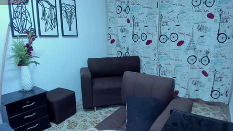 Angela online show from January 28, 8:57 am