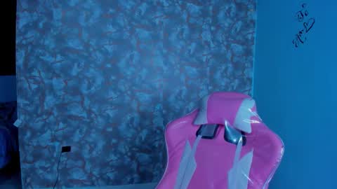 Angela online show from March 11, 11:44 pm