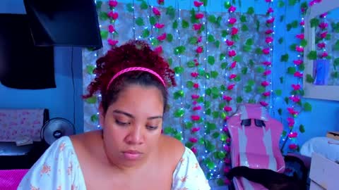 Angela online show from April 8, 9:48 pm