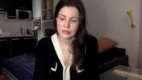 Snapshot of angeladarkk chatting on December 11, 8:18 pm Angela online show from December 11, 8:18 pm