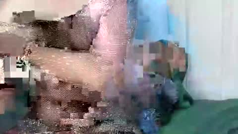 Snapshot of angelainparis28 chatting on October 5, 8:34 am ANGELA online show from October 5, 8:34 am