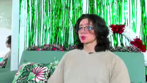 Angel Bennet online show from December 21, 3:36 am