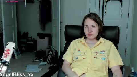 Angel online show from June 15, 2:41 pm
