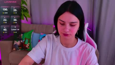 angel online show from October 23, 10:14 am