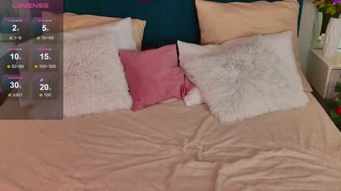 angel online show from December 15, 12:09 pm